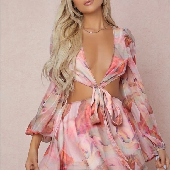 Shein romper - Picture 4 of 8